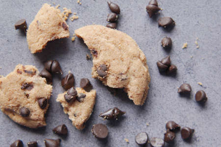 chocolate chip cookies on table close upの写真素材