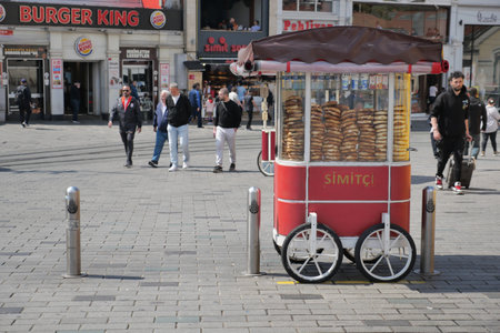 Turkey 12 march 2023. Turkish Bagel Simit selling at taqsim square in a vanのeditorial素材