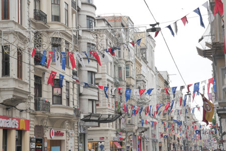 turkey istambul 19 june 2023. Crowded Istiklal street in Taksim, Istanbul,のeditorial素材