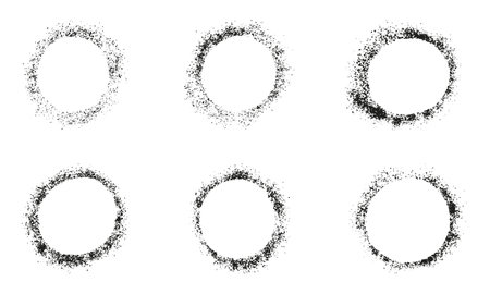 Paint Spray Circle Splatter, Ink Stain Set. Messy Grunge Frame. Rough Texture Brushstroke Collection. Abstract Round Grungy Border, Halftone Effect Circular Paintbrush. Isolated Vector Illustrationのイラスト素材