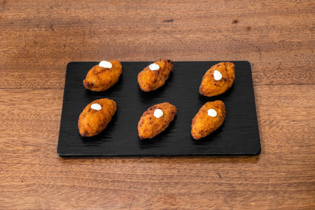 As we are in autumn, in full wild mushroom season, this croquettes recipe is perfect for cooking the...