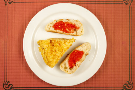 It receives this name because traditionally the food was attached to the bread with a toothpick (although this is not a mandatory feature). It is very similar to a lidの写真素材