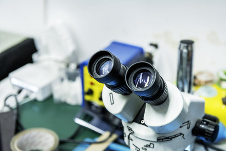 A microscope to repair mobile phones,