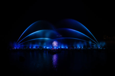 The musical fountain with a black background.