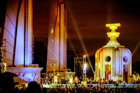 The Thai peoples protest against the government on the road on Jan 24, 2014のeditorial素材