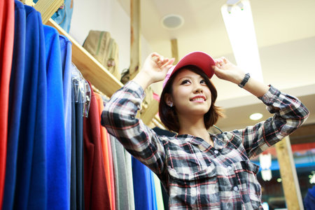 shopping girlの写真素材