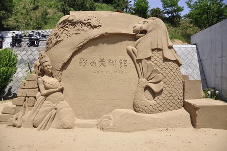 Figurine of woman sand art, Tottori Sand Dunesのeditorial素材