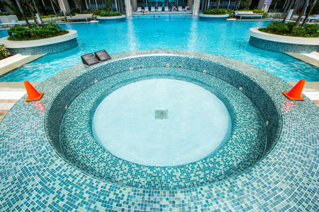 swimming pool at Lotte Hotelのeditorial素材