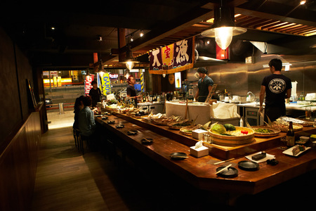 IKKI ROBATAYAKIのeditorial素材