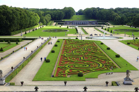 France Chateau de Walleville garden flowerbedのeditorial素材