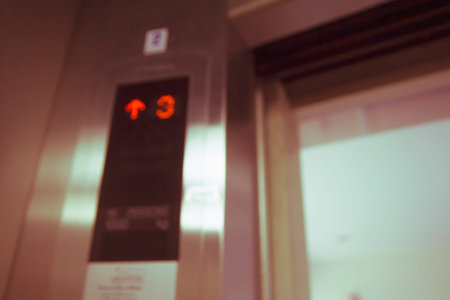 Blur inside Lift up.