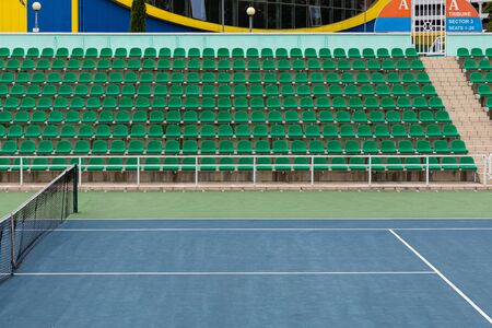 Front view of empty tennis court before competition startの写真素材