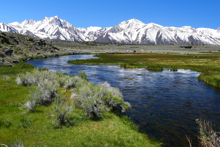 Valley with stream in Sierra Nevada Mountainsの写真素材