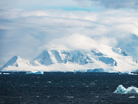 Antarctic landscape with icebergs and icebergs in the oceanの写真素材