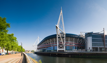 Summer sun over the River Taff and Millennium sports stadium in Cardiff.のeditorial素材