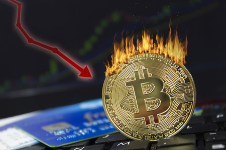 Bitcoin price crashes as holders lose confidence.の写真素材