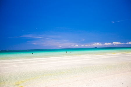 Perfect tropical beach with turquoise water and white sand beaches in Phillipinesの写真素材