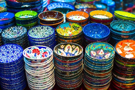 Traditional Turkish ceramics on the Grand Bazaarの写真素材