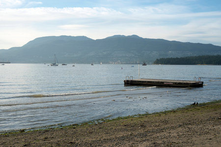 pier at sunset kits beach vancouver 4の写真素材