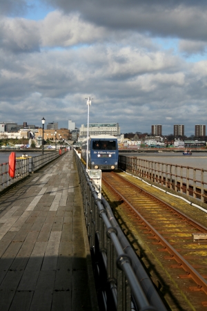 Walkway and railway on Southend Pier, Southend on Sea, Essex, Englandのeditorial素材