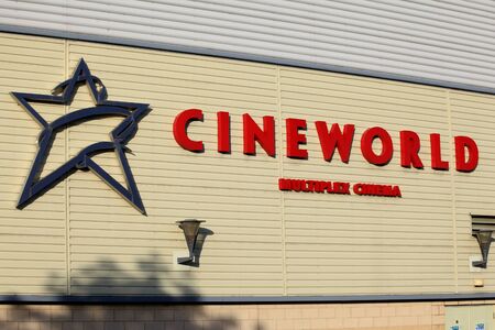 Cineworld cimema sign, Braintree, Essexのeditorial素材