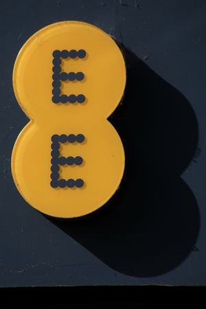 EE shop sign, High Street, Chelmsford, Essex, Englandの写真素材