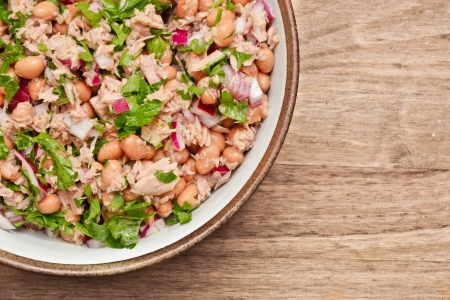 Freshly made tuna and borlotti bean salad in a bowlの写真素材