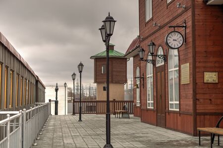 VERKHNYAYA PYSHMA, YEKATERINBURG, RUSSIA - October 18, 2015: Deserted railway station overcast dayのeditorial素材