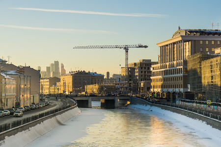 Moscow, Russia - January 30, 2017: The embankment of the river Moscow in the eveningのeditorial素材