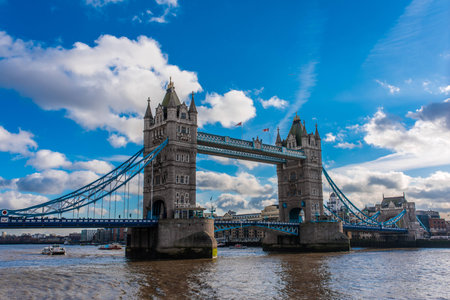 bridge towerのeditorial素材