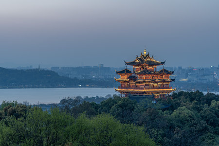 Night landscape of the City God Pavilion in Hangzhou, Chinaのeditorial素材