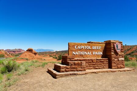 Entrance Sign, Capitol Reef National Park, Utahの写真素材