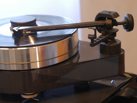 Audiophile HiFi turntable player with musical vinyl record.の写真素材