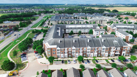 Fast growing McKinney Medical District multi-use healthcare facilities, commercial, business, residential uses along Sam Rayburn Tollway, senior living, retirement apartment homes, rental houses. USAの写真素材