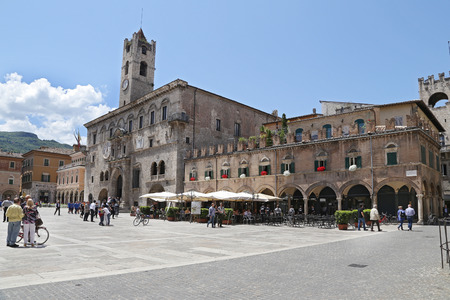ASCOLI PICENO, ITALY - JUNE 02, 2014  The Palazzo dei Capitani del Popolo   Palace of the Peopleのeditorial素材