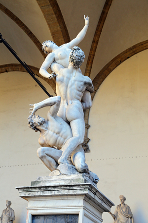 FLORENCE, ITALY - AUGUST 27, 2018: Statue in Loggia dei Lanzi The of the Sabine Womenのeditorial素材