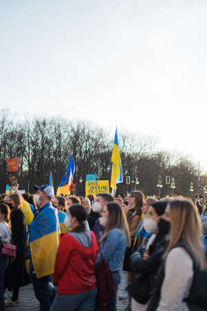 Berlin, Germany - 27 March 2022 Protest anti war and supporting Ukraine in Russian occupation. Demonstration of activistsのeditorial素材