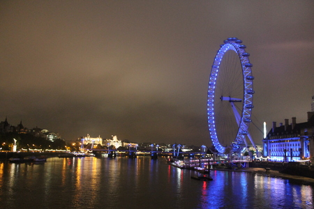 Night view of London eye, UKのeditorial素材