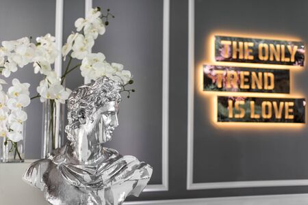 Silver statues and orchids, place for the bride and groom.の写真素材