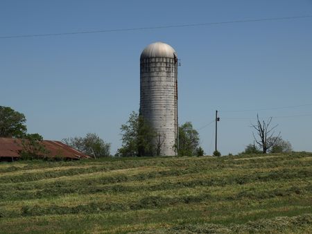 A tall farm silo in rural North Carolinaの写真素材