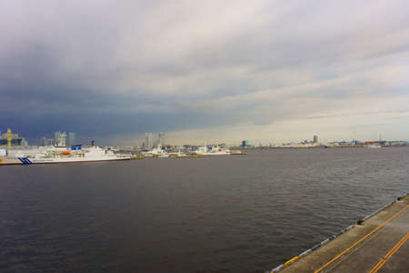 Kanagawa Prefecture Japan - Sept 12, 2019: Yokohama pier before the rain. Cloudy skyのeditorial素材
