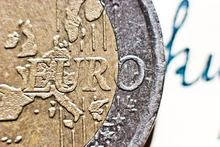 Close-up of an uncirculated euro cents coin 
の写真素材