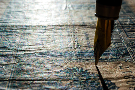 fountain golden pen isolated Isolated on color bacgroundの写真素材