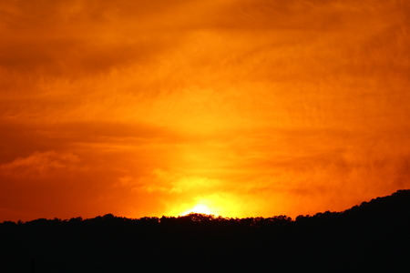 sunset glowの写真素材