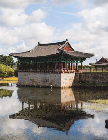 Gyeongju, South Korea, view of Donggung Palace and Wolji Pond in a sunny day, North Gyeongsang Province, Gyeongju city, Silla dinasty traditional Korean hanok architecture, Yeongnam regionの写真素材