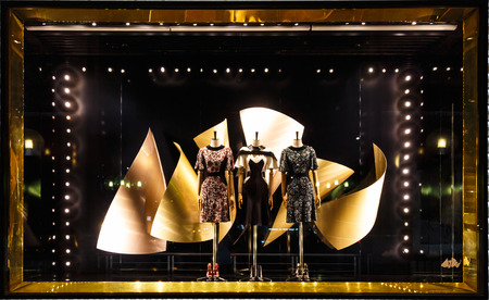 Boutique mannequin display windowのeditorial素材