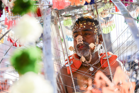 Georgetown,Penang.Malaysia â CIRCA JAN 2016: Kavadi bearer at Lorong Kulit during Thaipusam Festival.のeditorial素材