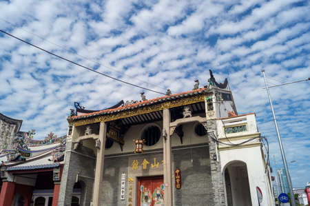 Georgetown, Penang/Malaysia - Feb 14 2020: Chinese temple under blue sky at King Street.のeditorial素材