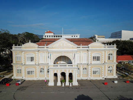 Georgetown, Penang/Malaysia - Feb 28 2020: Historical building Town Hall at Georgetown.のeditorial素材