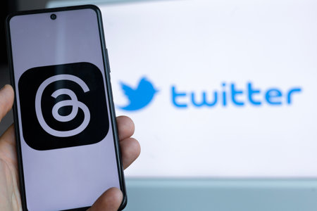MINSK, BELARUS - July 07, 2023: Threads app logo on screen smartphone. The new application by Meta Platforms is Twitter competitorのeditorial素材